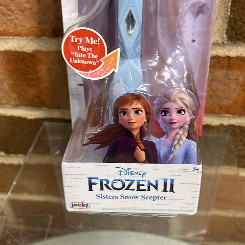 Disney Frozen II Sisters Snow Scepter Musical Wand Plays Into the Unknown - Picture 2 of 3